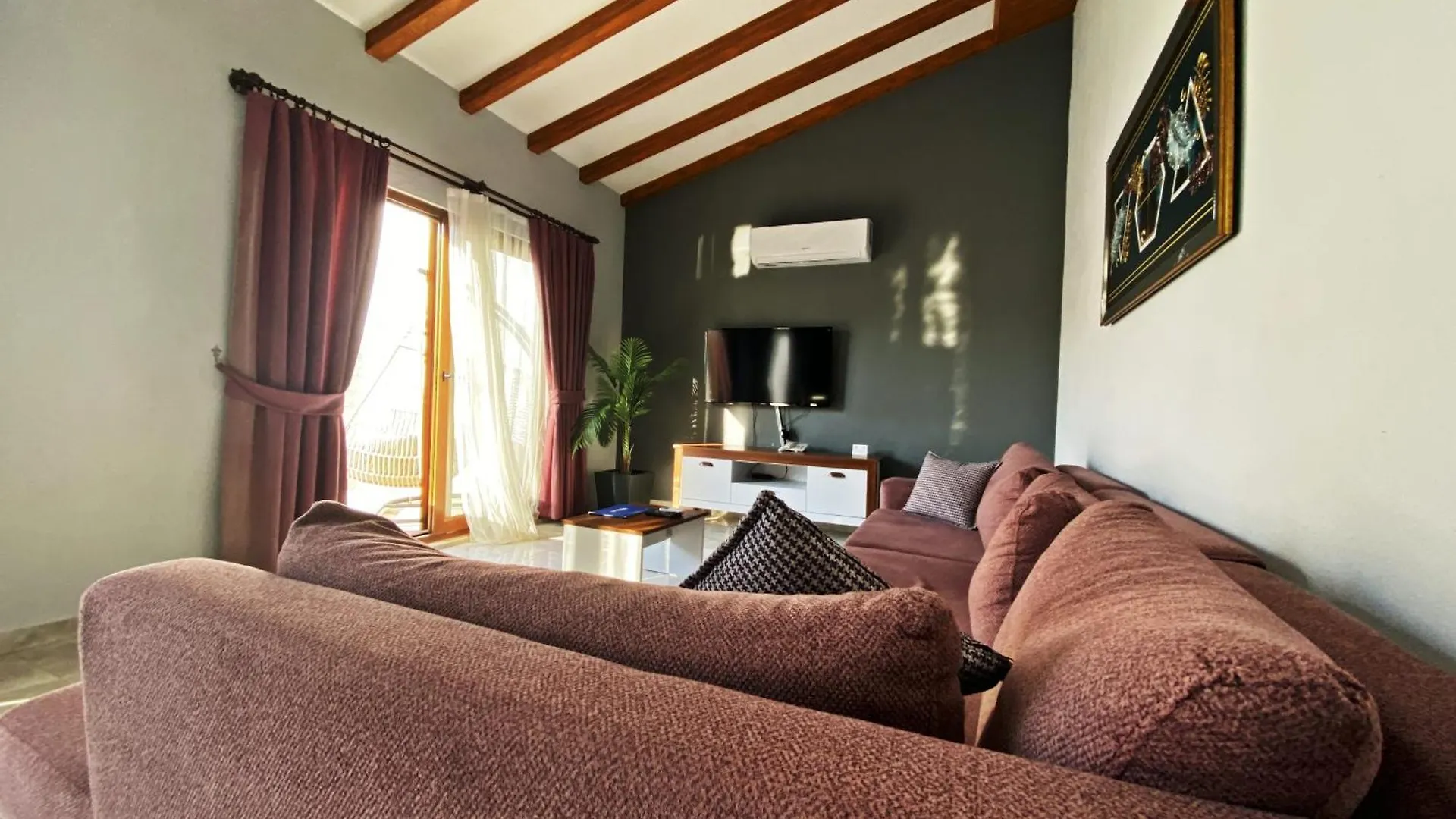 Likya Ruby 2+1 Villa, Oezel Havuzlu, Fethiye location